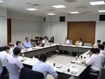 三菱総合研究所内会議室 分科会の開催状況